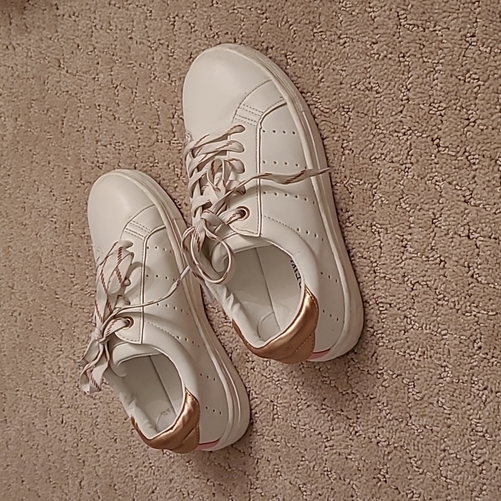 Girls jcrew sneakers